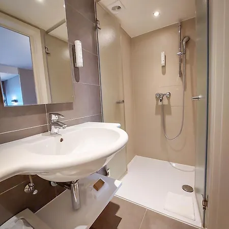 Hotel St. Pol 3*