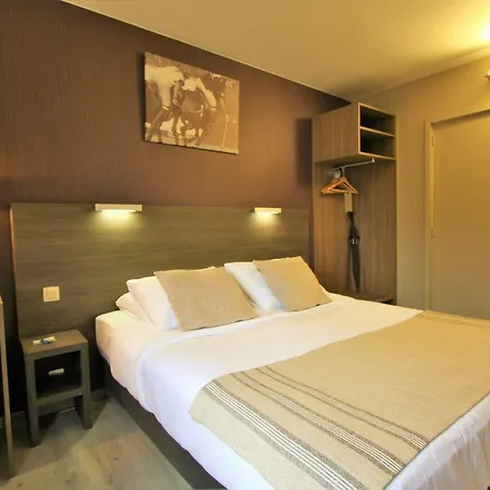 Hotel St. Pol 3*